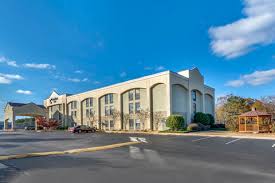 If you are searching for comfortable accommodation for your next city escape in auburn, we are delighted to present you with nice hotel deals. Hotel In Opelika Al Comfort Inn Official Site Comfort Inn Opelika Auburn