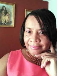 Robin Wechsler's Instagram, Twitter & Facebook