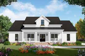 I am all in for the open floor plan with a murphy bed. Farmhouse Style House Plan 3 Beds 2 Baths 1800 Sq Ft Plan 21 451