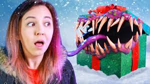 Mimics are SHAPE-SHIFTING MONSTERS that pretend to be an ordinary object to  lure in their prey! Jay and Jaimie make a CHRISTMAS MIMIC … With eight  monstrous eyes and fang-like teeth, be