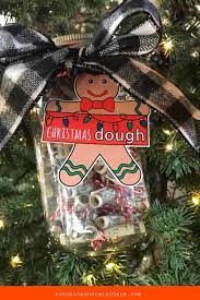 Check out how to do it! Creative Ways To Give Money For Christmas Sunshine And Rainy Days