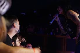 PHOTOS: SLEIGH BELLS (w/N3PTUNE) @ PARADISE ROCK CLUB 8/26