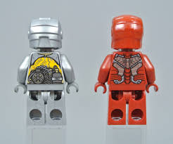 If you collect iron man figures the mk v is a must have. Review 76125 Iron Man Hall Of Armour Brickset Lego Set Guide And Database