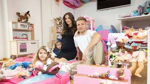 Immobile wygrał również coppa italia i dwa tytuły supercoppa italiana z lazio. Jessica E Ciro Immobile La Famiglia Cuore Lui Un Leone Io La Sua Leonessa