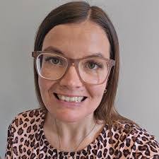 Kathleen Tupper's Instagram, Twitter & Facebook