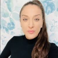 Sarah Sardo's Instagram, Twitter & Facebook