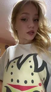 Shayla Wood's Instagram, Twitter & Facebook