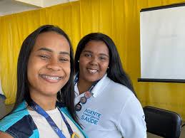 Roda de Conversa: Violência Contra a Mulher* A violência contra a mulher é  um tema complexo e multifacetado que afeta não apenas as vítimas, mas  também suas famílias e a sociedade como