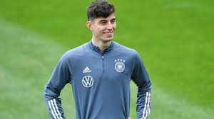 Rostro de kai havertz pes 2020 (rostro) jugador del bayer 04 | liga alemana.hola amigos soy ab jordy::::hola amigos bueno en este vídeo muestro a kai. Dfb Team News Havertz Wollte Friseur Werden Fussball News Sky Sport