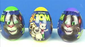 Talking Tom Surprise Egg Konusan Tom Surpriz Yumurta Kral Sakir Oyuncaklari Ile Hamur Kafa Oyunu Youtube