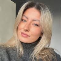 Lucy Hurley's Instagram, Twitter & Facebook