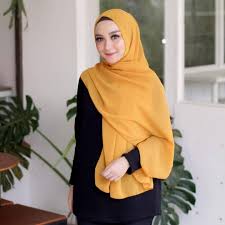 Warna ini juga akan memberikan kesan stylish yang tetap limau merupakan campuran antara warna kuning dan hijau. Watch The Best Youtube Videos Online Ceruty Pashmina Bahan Ceruty Ukuran 75cm X 180cm Warna Mustard Harga 1 Pcs 35rb Ha Warna Gambar Instagram