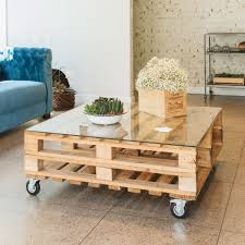 Choose your patio layout and get if you will go with 4 to 6 models of this pallet sofa organized in ascending manner you can also derived a purpose of diy home cinema or home theater. 16 Free Pallet Furniture Plans