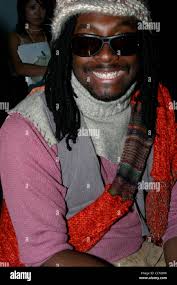 Sep 09, 2004; New York, NY, STATI UNITI D'AMERICA; io sono del gruppo black  eyed peas a Esteban Cortazar Primavera/Estate 2005 Fashion Show a Olympus  Fashion Week Foto stock