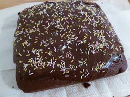 Great cake, you can add a tablespoon of organic mollases to the recipe, and i finished the top of the cake with an additional sprinkle of walnuts. Chocolate Fudge Cake James Martin Recipe From Bbc Good Food Chocolate Fudge Cake Baking Sweet James Martin Recipes