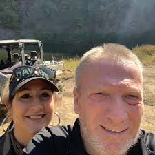 Who controls the gate to the boat landing at Goat Rock?