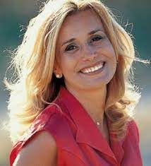 Dalla penna di nanni delbecchi prende vita amica di salvataggio, docufilm dedicato all'intensa vita di alessandra appiano, scrittrice e vincitrice del premio bancarella nel 2003 con il romanzo omonimo. Chi Era Alessandra Appiano Mia Moglie Una Donna Buona Corriere It
