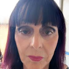 Best hairdresser in Harrogate please, need a colour change! Please don't  recommend yourself 😊