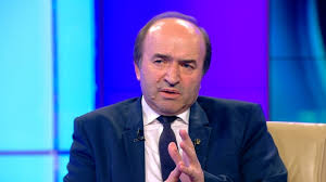 Ministrul justiției a declarat luni că nu este semnatarul protocoalelor încheiate de ministerul justiției cu serviciul român de informații. Legal Magazin Ministrul JustiÅ£iei Tudorel Toader Se Intalneste AstÄzi Cu Ambasadorul Sua La Bucuresti Legal Magazin