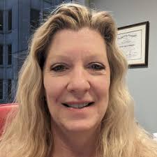 As a business owner planning events, I was striving for a new challenge and  wanted to help people in a different way. This led me to becoming a  financial advisor at Morgan