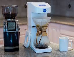 They're all more or less the same shape, and they all serve the same function, but the size and the history of the coffee filter is tied inexorably to the history of pour over coffee brewing. Automated Pour Over Coffee Makers Pour Over Coffee Makers