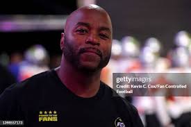 6,831 Ray Austin Photos & High Res Pictures