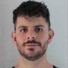 TOPOLOGICAL SPINTRONICS