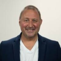 300+ "Petosa" profiles