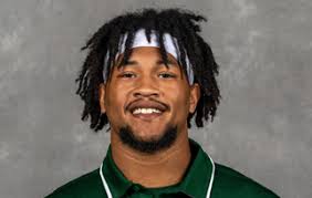 MA TCHUP INSIDE THE TRIBE □ W&M PLAYERS TO WATCH JR □ QB SR □ RB JR □ LB SR  □ DE SR □ CB □ MATCHUP AT A GLANCE