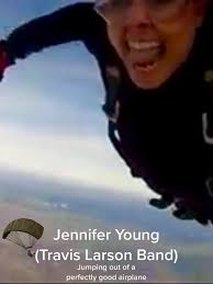 Jennifer Young (Travis Larson Band) #travislarsonband #travislarson  #rockfusion #progressiverock #guitar #jenniferyoung #dalemoon  #instrumentalguitar #shredguitar #rock #fusion #prog #progressive ...