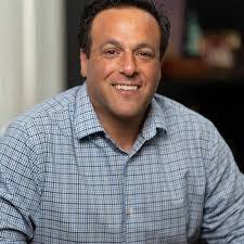 Scott Savory's Instagram, Twitter & Facebook