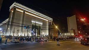 Igreja universal do reino de deus, iurd) is an evangelical charismatic christian denomination with its headquarters at the temple of solomon in são paulo, brazil. Angola Orders Brazil Evangelical Churches To Close Bbc News