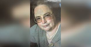 Darlene Conrad's Instagram, Twitter & Facebook