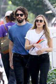 Elizabeth olsen hints she quietly married longtime love robbie arnett, calls him her 'husband'. Elizabeth Olsen And Her Boyfriend Robbie Arnett Out In Los Angeles Celebmafia