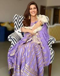 What are the cutest images of disha patani? Kriti Sanon Actress Height Bio Age Boyfriend Net Worth Earnings Movies Insta Family And Much Mor Diwali Outfits Bollywood Celebrities Bollywood Girls