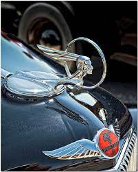 1933 Pontiac Hood Ornament Hood Ornaments Car Hood Ornaments Retro Cars