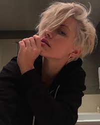 Explore other popular beauty & spas near you from over 7 million businesses with over 142 million reviews and opinions from yelpers. Pin By Julieblizzard On Arthur Kirkland Hair Styles Girl Short Hair Short Hair Styles