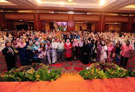 Salam sejahtera, mohon sign petition pelantikan timbalan naib canselor: Usm News Portal Majlis Penghargaan Dan Pengiktirafan Universiti Nc Tnc Antara 426 Staf Yang Diraikan