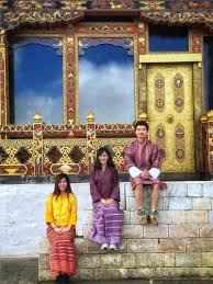 It is often worn off one shoulder, and can be used by both men and women. Bhutanese National Costume Gho And Kira Bhutanese Clothing Bhutanese Costumes