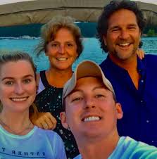 Cajun chicken cornbread pie