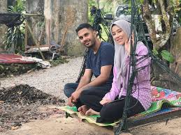 Cik reen encik ngok ngek pelakon : Amberlybeaute Sinopsis Cik Reen Encik Ngok Ngek Facebook