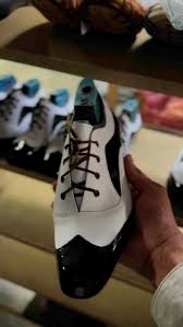 Modelo Daniel, tacón cubano. Negro y blanco piel. #danceshoes  #latindancer💃 #zapatosdebaile #salsadancing #salsasocial #bacahatasensual  #salsacongress