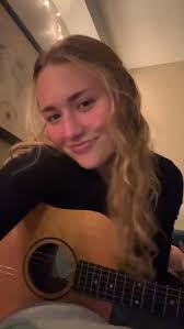 if you were wondering where this one went… I'm re releasing it under the  new name bc i love her sm! “butterflies” out tonight 🥹 #singersongwriter  #newmusic #originalmusic #bedroompop #popmusic #jaycie