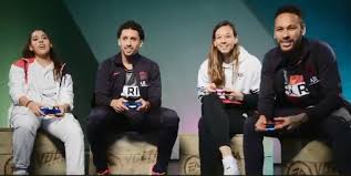 Recordemos que tiane endler y sofía se casaron al oeste de parís en un íntima ceremonia realizada en el ayuntamiento llamado hôtel de ville donde estuvieron invitadas personas muy precisas para la pareja, entre ellas la arquera arianna criscione, la española irene paredes, paulina dudek y lucía ibarra. Crack Dentro Y Fuera De La Cancha Tiane Endler Se Impuso Junto A Neymar En Torneo Fifa Del Psg Futbol Biobiochile