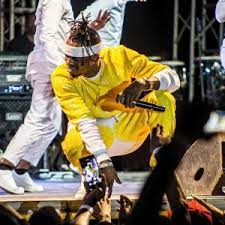 Rajab abdul kahali (born 15 march 1991), popularly known by his artist name harmonize, is a tanzanian bongo flava musician and music entrepreneur. Bado By Harmonize Ft Diamond Platnumz Mp3 Audio Download Nowviba Music