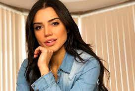 Pelas redes sociais, o casal mostrou cada detalhe. Ex Bbb Paula Amorim E Cotada Para Participar De A Fazenda 12