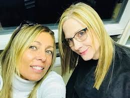 Patti Sutherland's Instagram, Twitter & Facebook