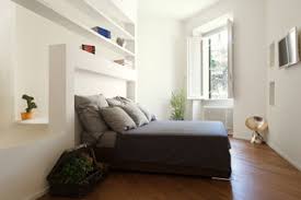 Quest'originale letto in vera pelle dal design circolare trasformerà la vostra stanza in un'oasi di pace. Idee Cartongesso Camera Da Letto