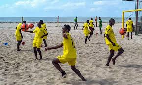 Portugal bate bielorrússia e termina no pódio. Seleccao De Futebol De Praia Estreia Hoje No Can Do Senegal O Pais A Verdade Como Noticia