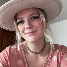 Profile for Hair and lashes by liv